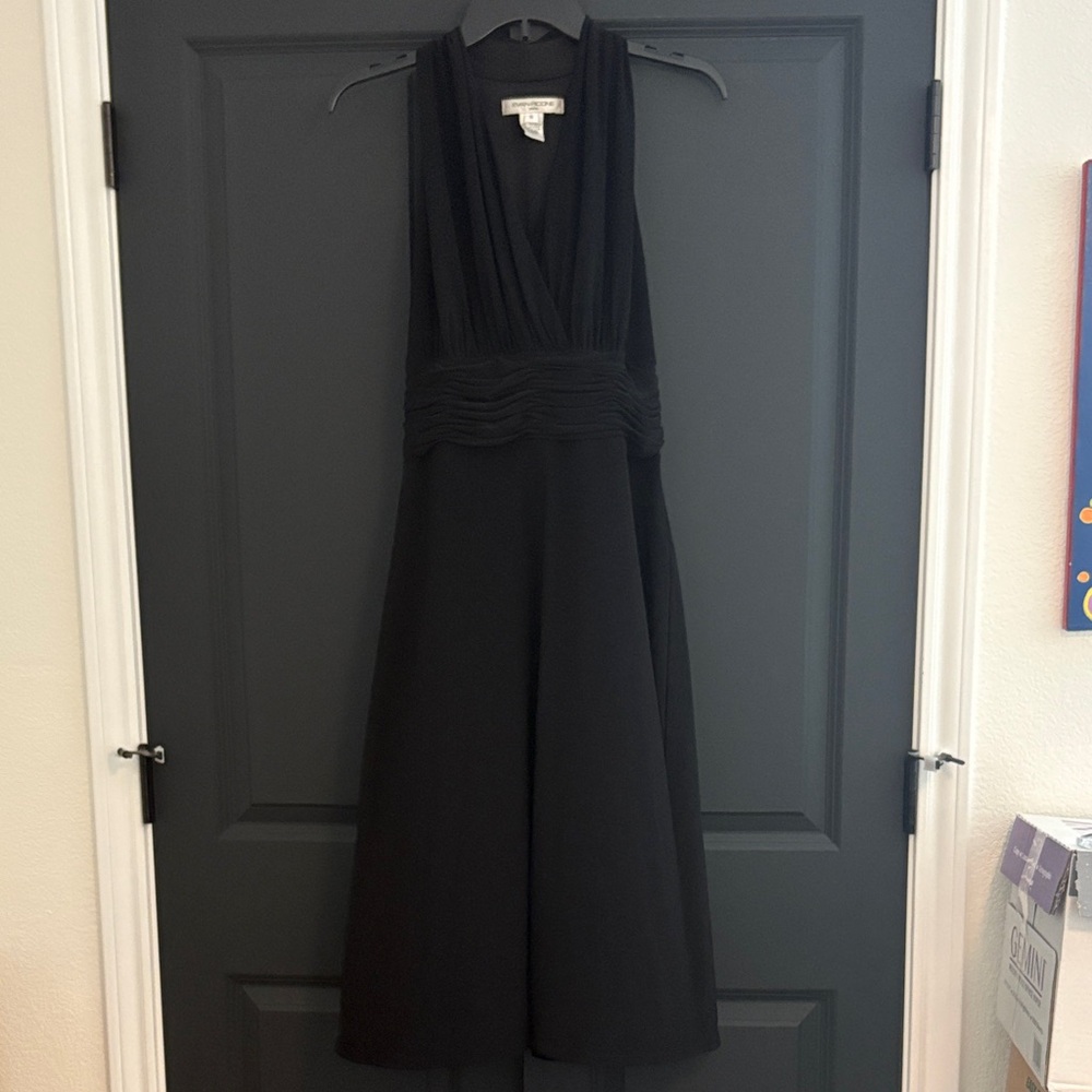 Evan Picone Sleeveless Dress